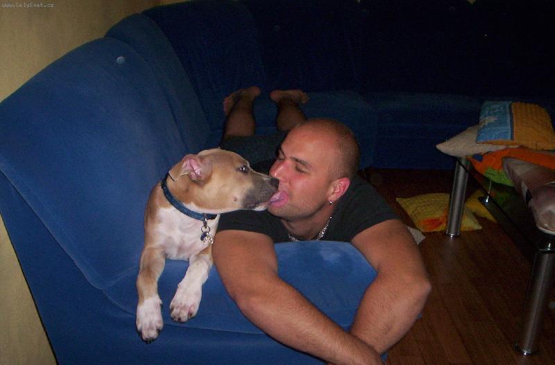 Foto: Arny-Arny s p�n��kem