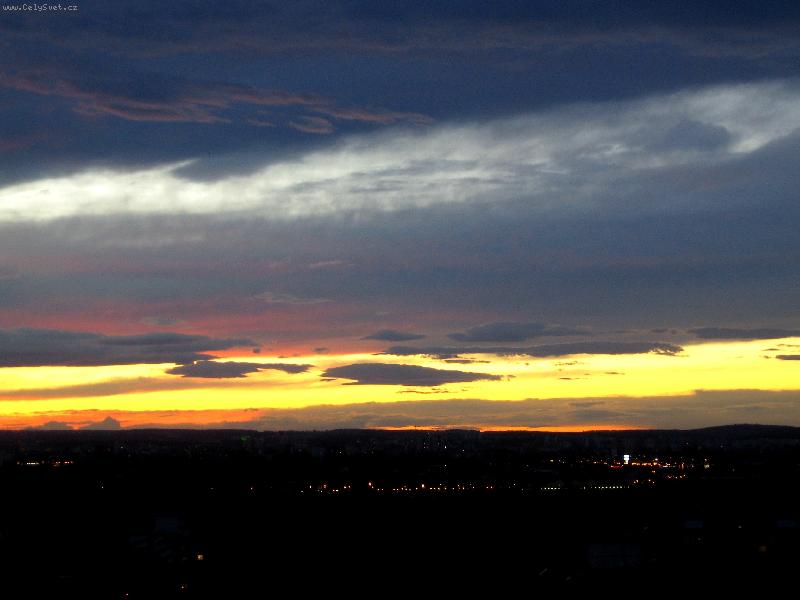 Foto: Ostrava us�n� - pohled z panel�ku