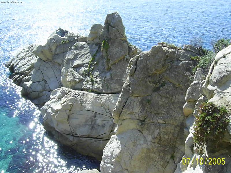 Foto: Lloret de Mar-skalnat� pob�e��