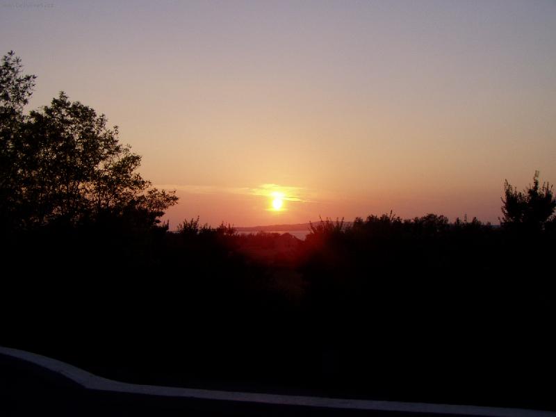 Foto: Z�pad slunce na mo�em