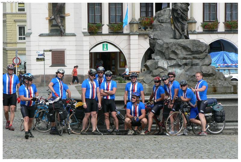 Foto: jednovaje�n� v�cer�ata...