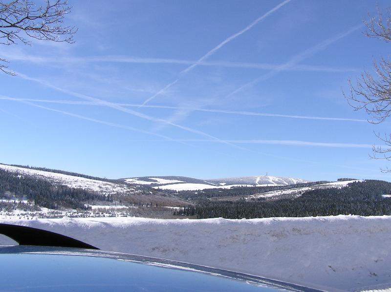 Foto: Kru�n� hory - Kov��sk�-19.b�ezen 2006 - p��slib jara....