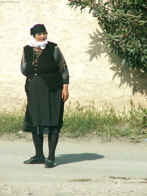 Foto: Cesty po Abanii  Kv�ten 2006-Alb�nka
