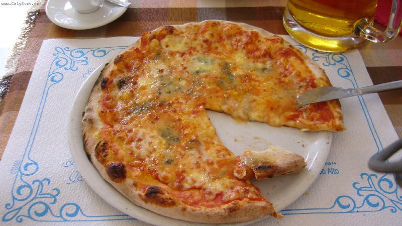 Foto: ...n�co m�lo k ob�du...