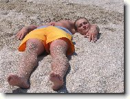 Odpo�inek s hlavou pod pa��